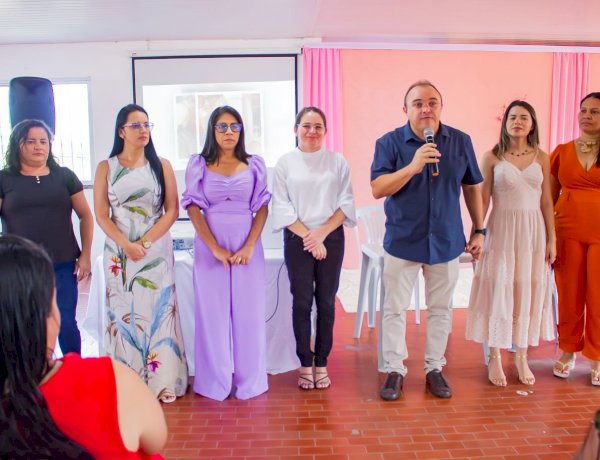 A Prefeitura Municipal de Capistrano atraves do seu Prefeito Junior Saraiva, presta reconhecimento e homenagem às mulheres.